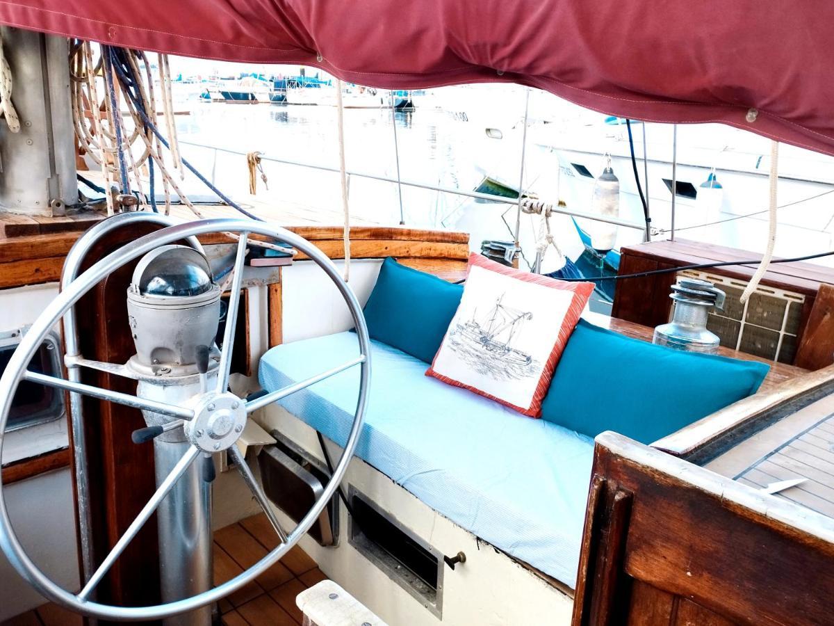 1983 Botel Las Palmas de Gran Canaria